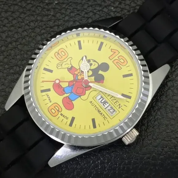 Vintage 1987 Disney Citizen Automatic Mens Silver Watch W/daydate & Yellow accen - Picture 6 of 9